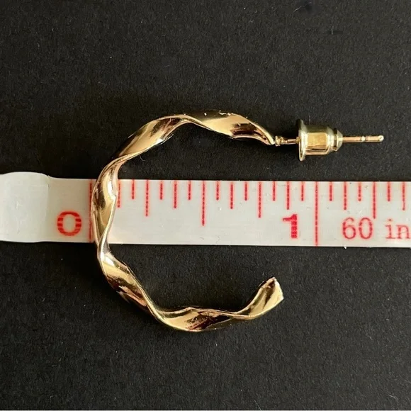 Twisted Gold Hoop Fashion Earrings - NWT - Picture 5 of 8
